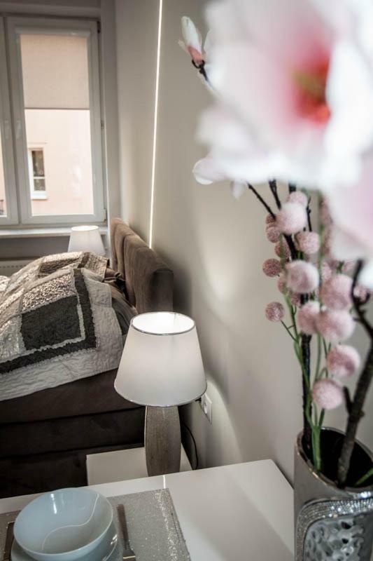 Apartamento Novel Varsovia Exterior foto